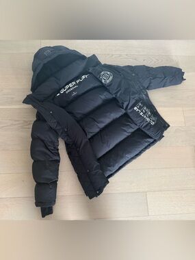 Aritzia TNA original super puff Jacket